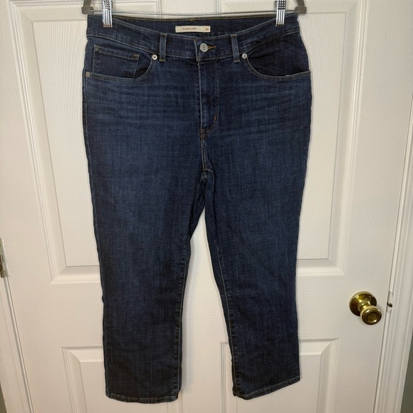 Levi's Denim - Levi's Women's Dark Indigo Classic Capri Jeans Size 10 30W GUC